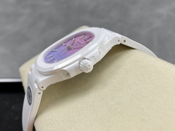Patek Philippe Nautilus Rose & Violet 5711 Montre 40MM – Image 5