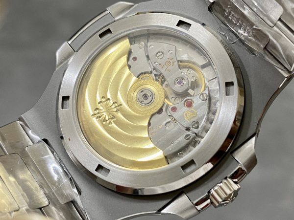 Réplique Patek Philippe Nautilus 5711 1A Cadran Vert Montre Homme 40mm – Image 3