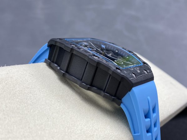 Richard Mille RM 53-01 Tourbillon Pablo Mac Donough Bracelet caoutchouc bleu – Image 7