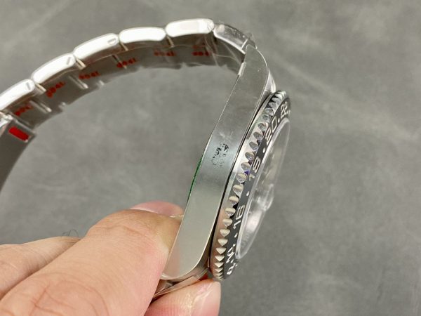 Rolex GMT Master II Oystersteel M126710GRNR 0004 Automatique 40mm – Image 3