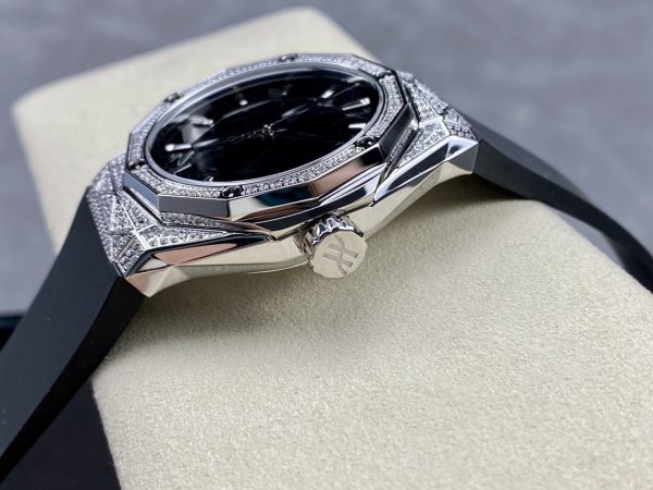 Hublot Classic Fusion 550.NS.1800.RX.1604.ORL19 40mm – Image 4