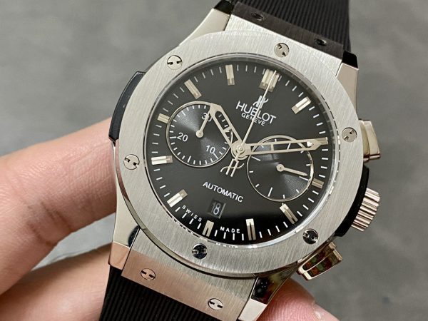 Hublot Classic Fusion 521.NX.1170.RX 45MM Hommes – Image 5
