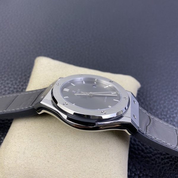 Hublot Classic Fusion 511.NX.7071.LR 45MM Cadran Gris Hommes – Image 8