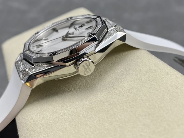 Hublot Classic Fusion 550.NS.2200.RW.1604.ORL20 40mm – Image 8
