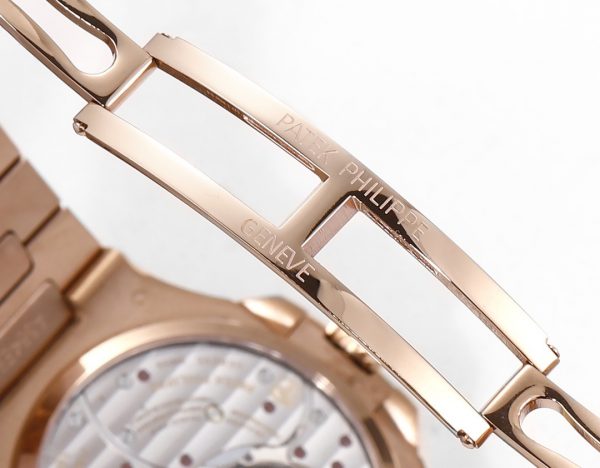 Patek Philippe Nautilus Phase de Lune Or Rose Cadran Brun Soleil 5712 1R 001 40MM – Image 3