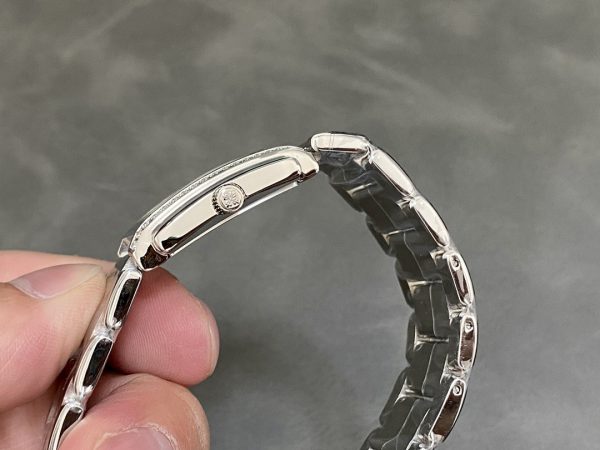 Patek Philippe Twenty4 4910 1200A 010 Quartz Femme 25x30mm – Image 4