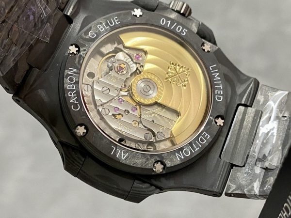 Patek Philippe Nautilus Boîtier en fibre de carbone Cadran bleu 5711 Montre 40MM – Image 3