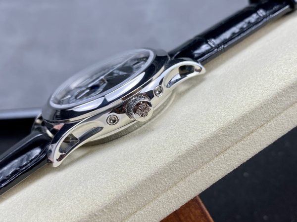 Réplique Patek Philippe Complications Calendrier Annuel Or Blanc 5205G 010 Montre Homme 40mm – Image 8