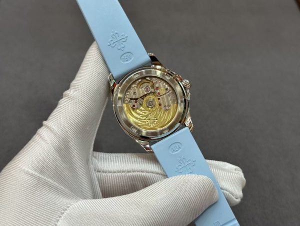 Réplique Patek Philippe Aquanaut 5072G 001 Montre À Vendre – Image 6