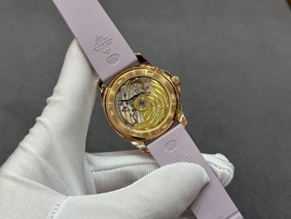 Réplique Patek Philippe Aquanaut 5072R 001 Montre À Vendre – Image 6