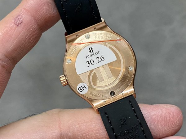 Hublot Classic Fusion 581.OX.1480.RX.1704 33mm Montre Réplique Femme – Image 9