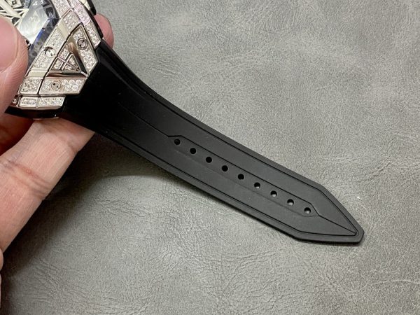 Hublot Spirit of Big Bang 648.NX.0107.RX.1604.MXM23 42mm – Image 10