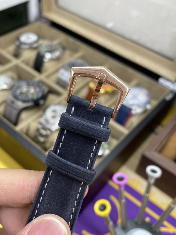 Patek Philippe Complications Or rose Cadran bleu 5224R 001 Réplique 42mm – Image 3