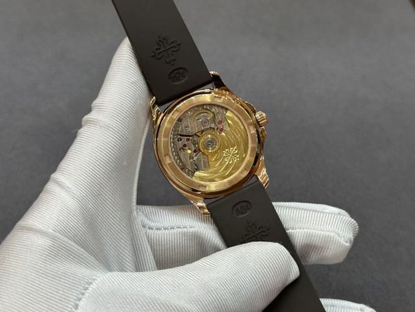 Réplique Patek Philippe Aquanaut 5068R 001 Montre à vendre – Image 4