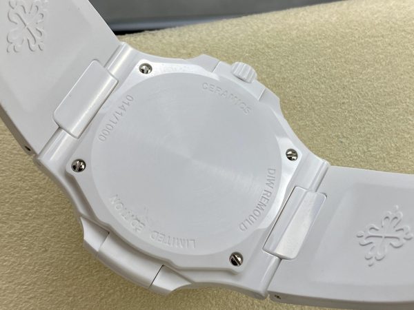 Patek Philippe Nautilus Cadran Blanc 5711 Montre 40MM Réplique – Image 4