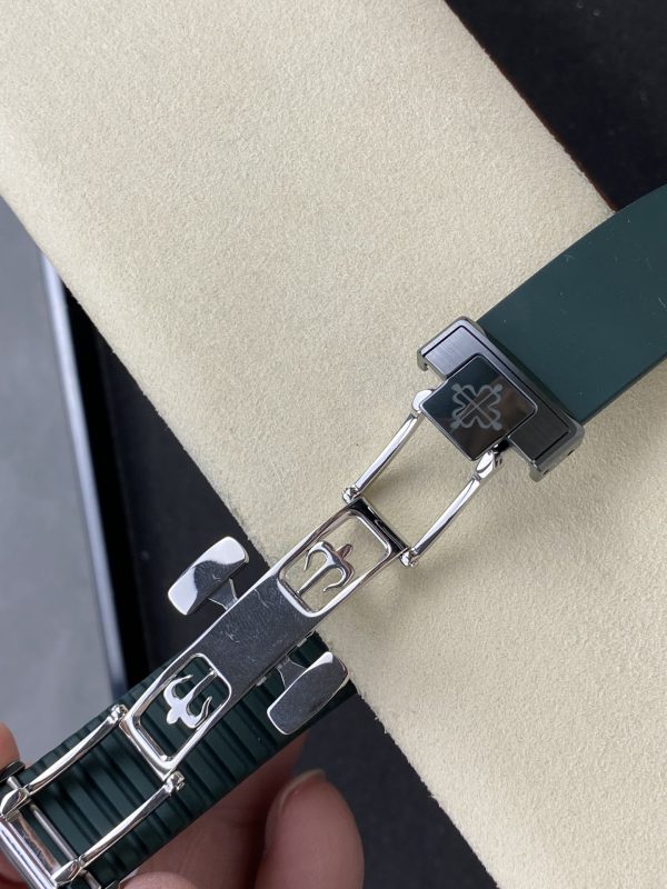 Patek Philippe Nautilus Bracelet Vert Cadran Blanc 5711 Montre 40MM – Image 9