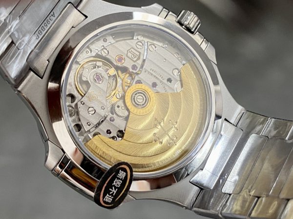 Réplique Patek Philippe Nautilus 7118 1200A 011 Acier Inoxydable Montre Homme 40mm – Image 4
