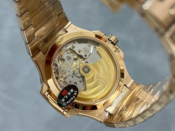 Réplique Patek Philippe Nautilus 7118 1R 001 Montre Homme 40mm – Image 3