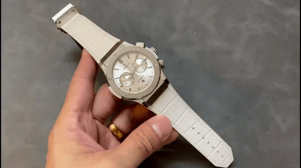 Hublot Classic Fusion 521.NX.7071.LR 45MM Hommes – Image 2