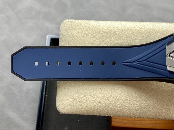 Hublot Big Bang Sang Bleu II Titane 418.NX.5107.RX.MXM20 – Image 2