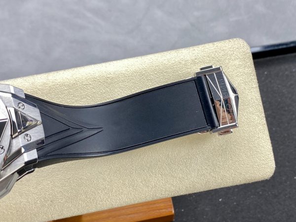 418.NX.1107.RX.MXM19 Hublot Big Bang Unico Sang Bleu II – Image 3