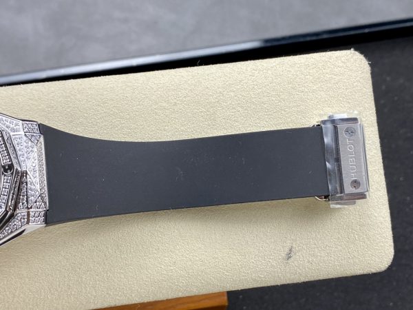 Hublot Classic Fusion 550.NS.1800.RX.1604.ORL19 40mm – Image 2