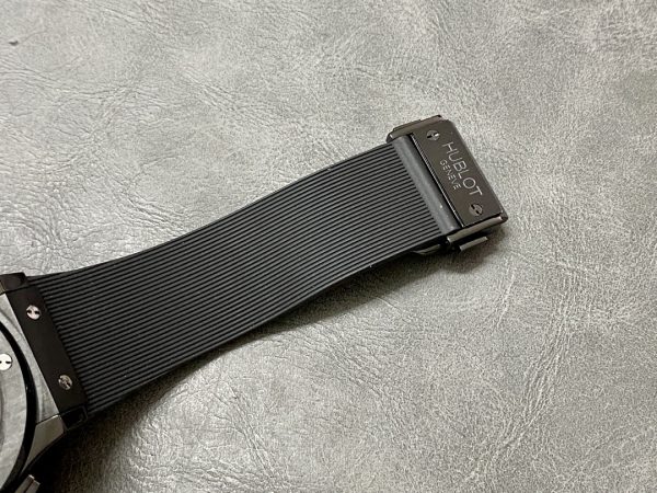 Hublot Classic Fusion 525.CM.0170.RX 45MM Montre Réplique – Image 2
