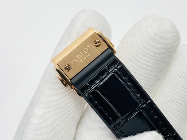 Hublot Classic Fusion 542.OX.1181.LR.1704 42mm – Image 10