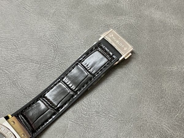 Hublot Classic Fusion 565.nx.1470.lr.1204 38mm – Image 10