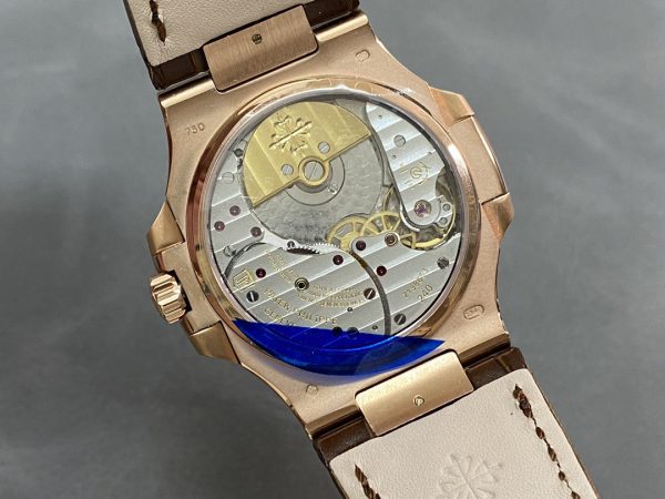 Réplique Patek Philippe Nautilus 5724 001 Montre Homme 40mm – Image 8