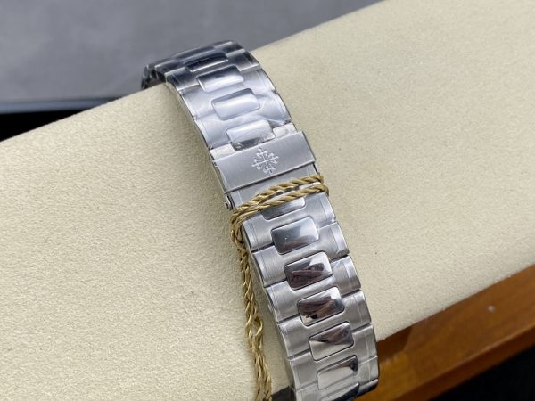 Patek Philippe Nautilus Chronographe Acier Inoxydable Cadran Noir 5980 1A 014 – Image 10