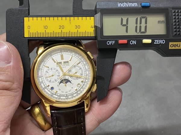 Patek Philippe Grandes Complications Calendrier Perpétuel Chronographe 5970J 001 – Image 10