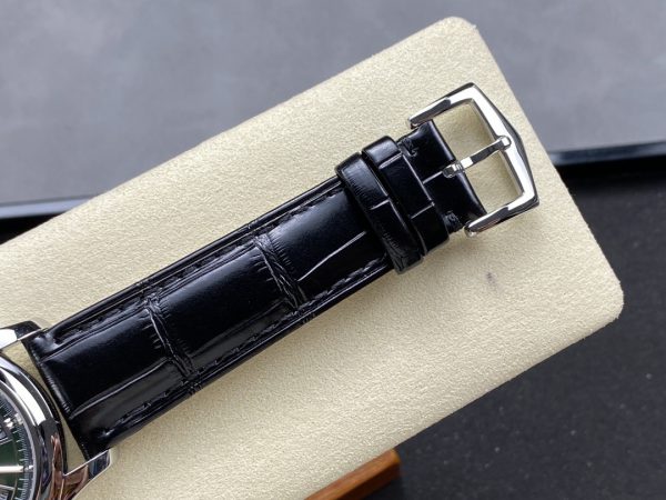Patek Philippe Complications Édition Limitée Platine Calendrier Annuel 5905P 014 – Image 10