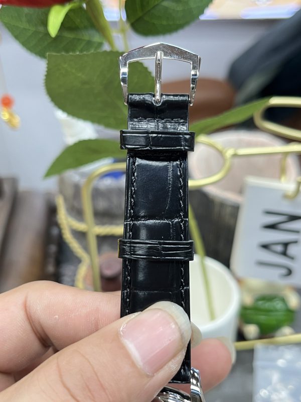 Réplique Patek Philippe Calatrava 5227G 001 Montre Homme 40MM – Image 11
