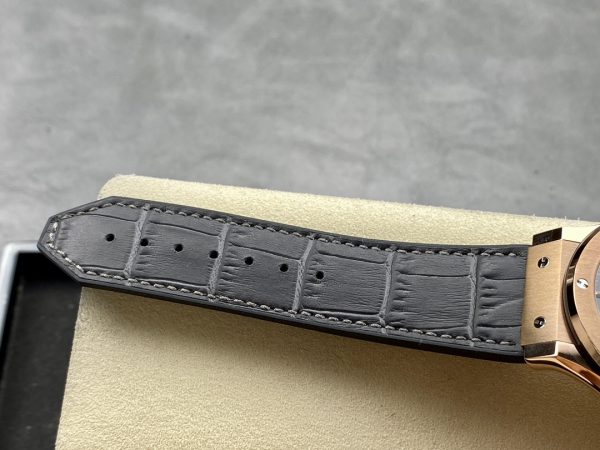 Hublot Classic Fusion 511.OX.7081.LR 45MM – Image 10
