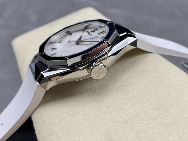 Hublot Classic Fusion 550.NS.2200.RW.ORL20 40 mm – Image 10
