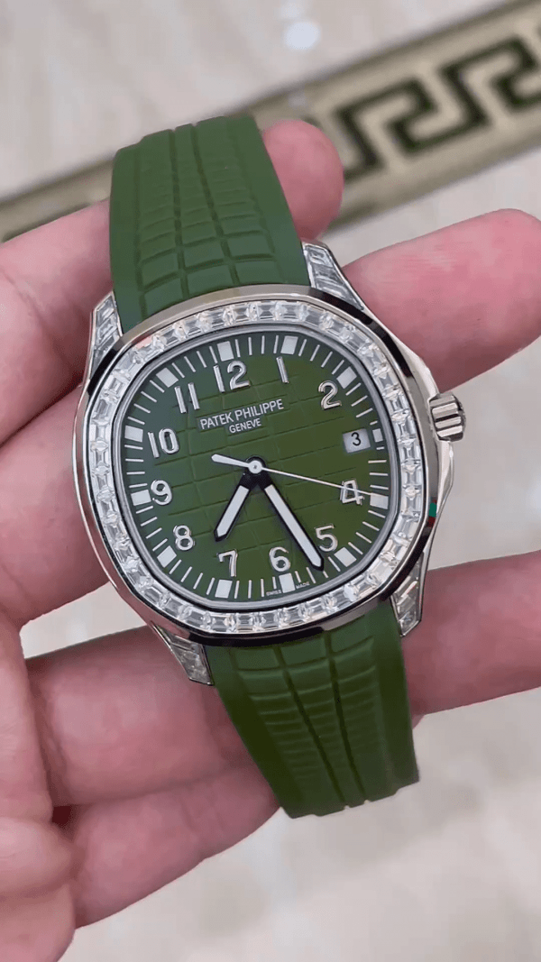 Patek Philippe Aquanaut 5167 300G 010 Noir & Vert & Marron 40mm
