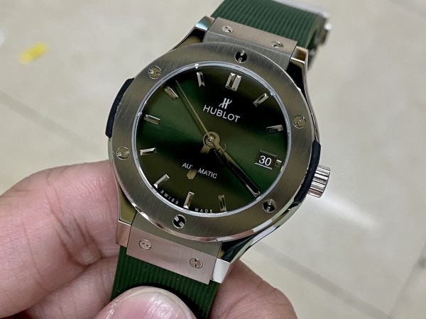Hublot Classic Fusion 565.NX.1171.RX 38 mm Femme – Image 2