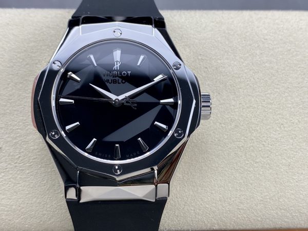 Hublot Classic Fusion 550.NS.2200.RW.ORL20 40 mm – Image 2