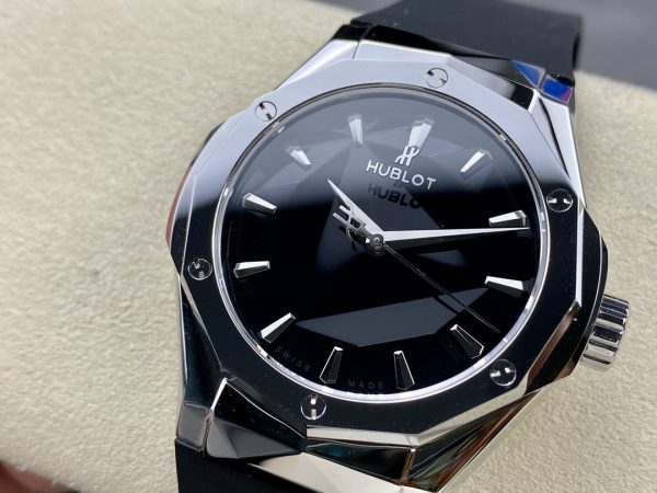 Hublot Classic Fusion 550.NS.2200.RW.ORL20 40 mm – Image 4