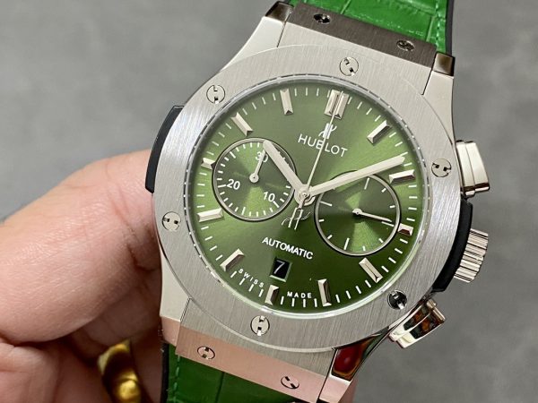 Hublot Classic Fusion 521.NX.1170.RX 45MM Hommes – Image 4
