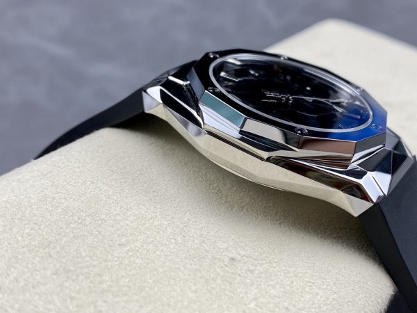 Hublot Classic Fusion 550.NS.2200.RW.ORL20 40 mm – Image 6