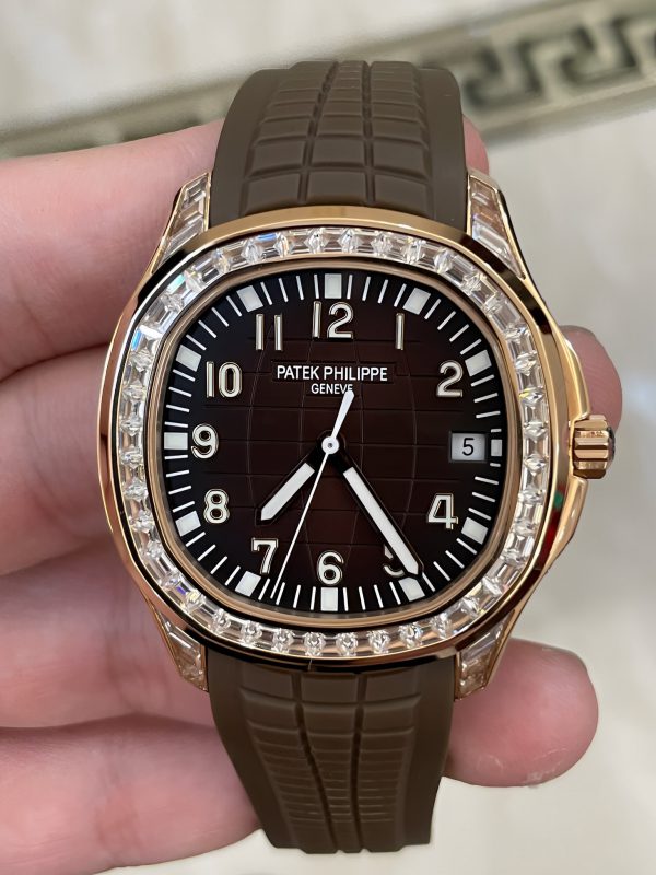 Patek Philippe Aquanaut 5167 300G 010 Noir & Vert & Marron 40mm – Image 2