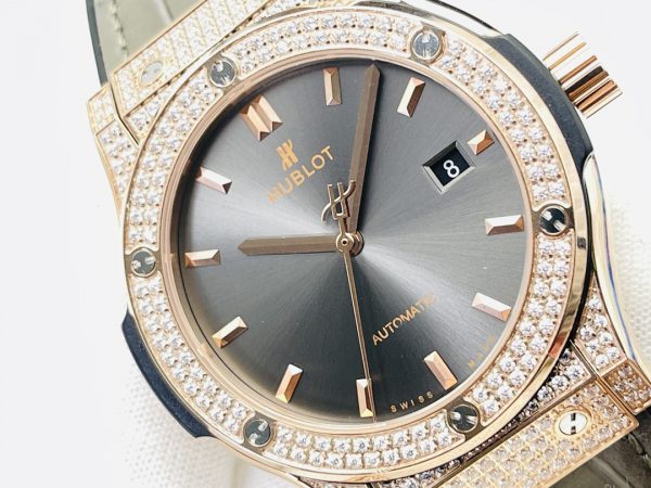 Hublot Classic Fusion 542.OX.1181.LR.1704 42mm – Image 4