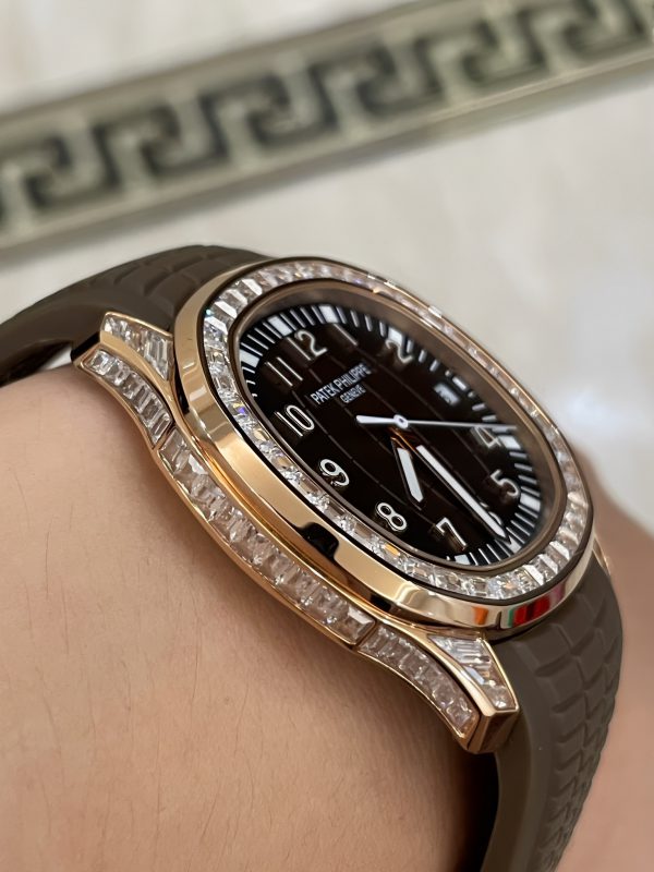 Patek Philippe Aquanaut 5167 300G 010 Noir & Vert & Marron 40mm – Image 5