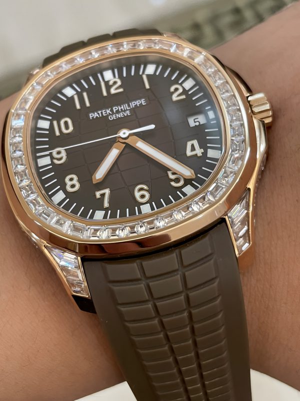 Patek Philippe Aquanaut 5167 300G 010 Noir & Vert & Marron 40mm – Image 4