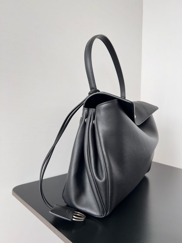 Sac Balenciaga Rodeo taille moyenne en cuir de veau noir – Image 6