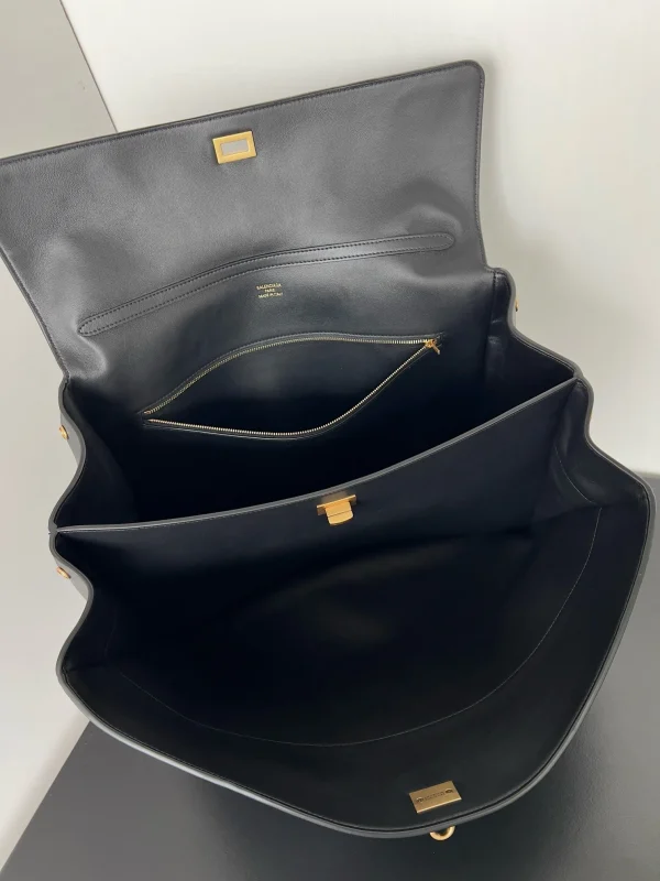 Sac Balenciaga Rodeo Grand modèle en cuir de veau noir – Image 4