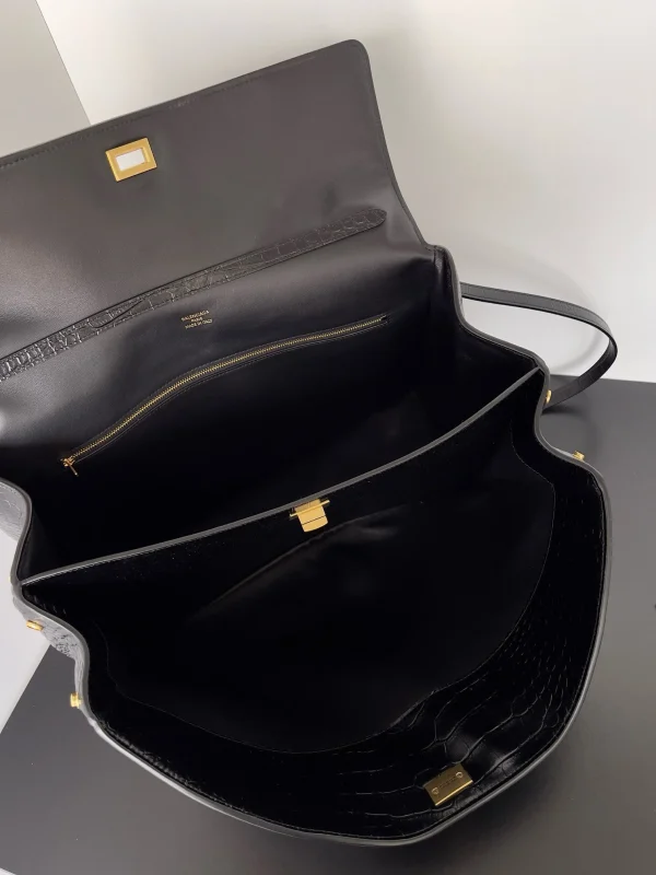 Sac Balenciaga Rodeo Grand modèle en cuir de veau embossé crocodile noir – Image 5