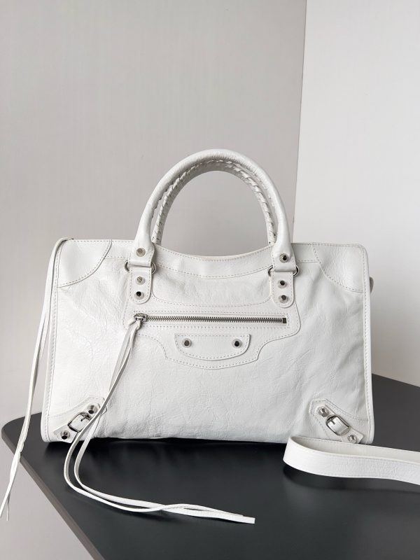 Sac Balenciaga Le City taille moyenne en cuir d’agneau Arena blanc – Image 2